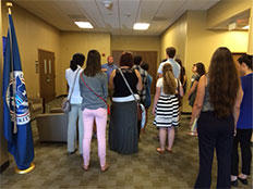 Fall 2015 Science in the District Dean’s Seminar students tour TSA testing facilities
