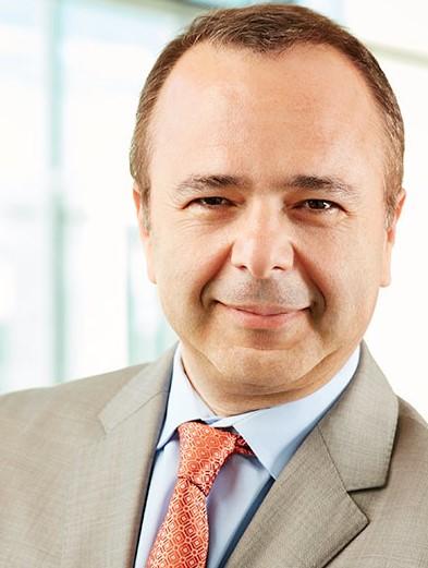 This is a headshot of Dr. Majid Fotuhi, Adjunct Professor